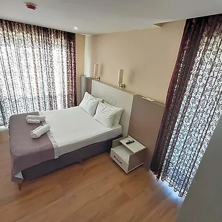Bone Hotel